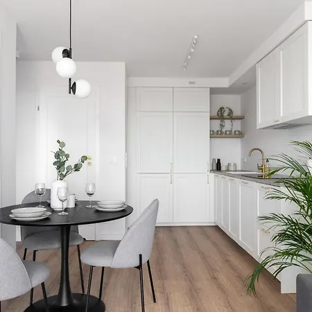 Cosmo Apartament Apartment *